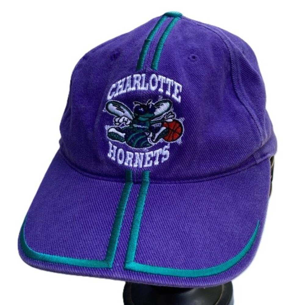 Charlotte HORNETS NBA Vintage Hat Embroidered Logo Snapback Cap Purple OSFM